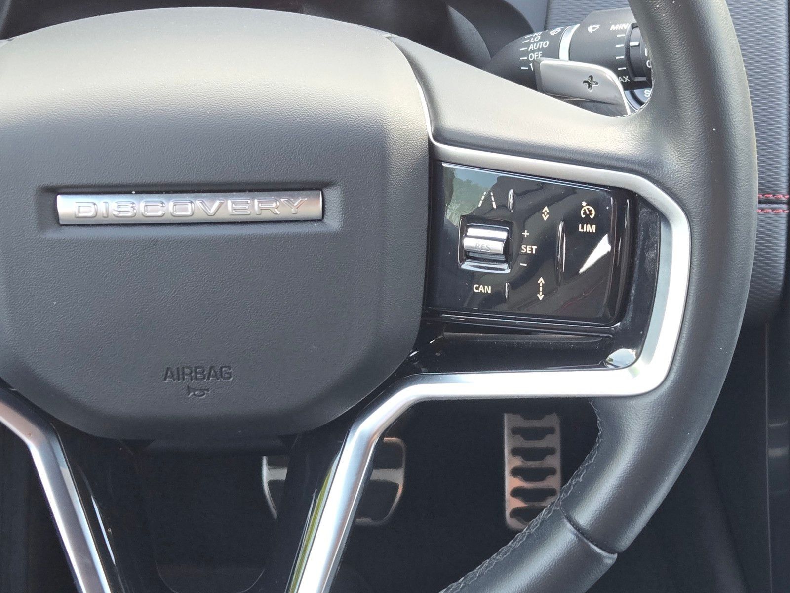 2023 Land Rover Discovery Sport SE R-Dynamic — foto completa 16 de 45