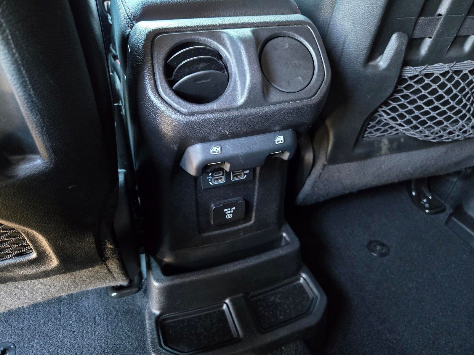 2020 Jeep Wrangler Unlimited Rubicon — full photo 11 of 45