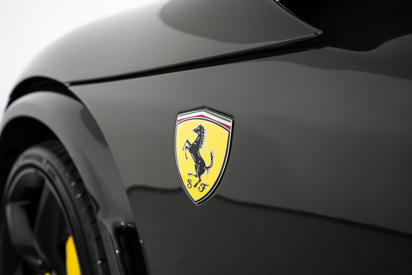 2025 Ferrari Purosangue — full photo 10 of 66