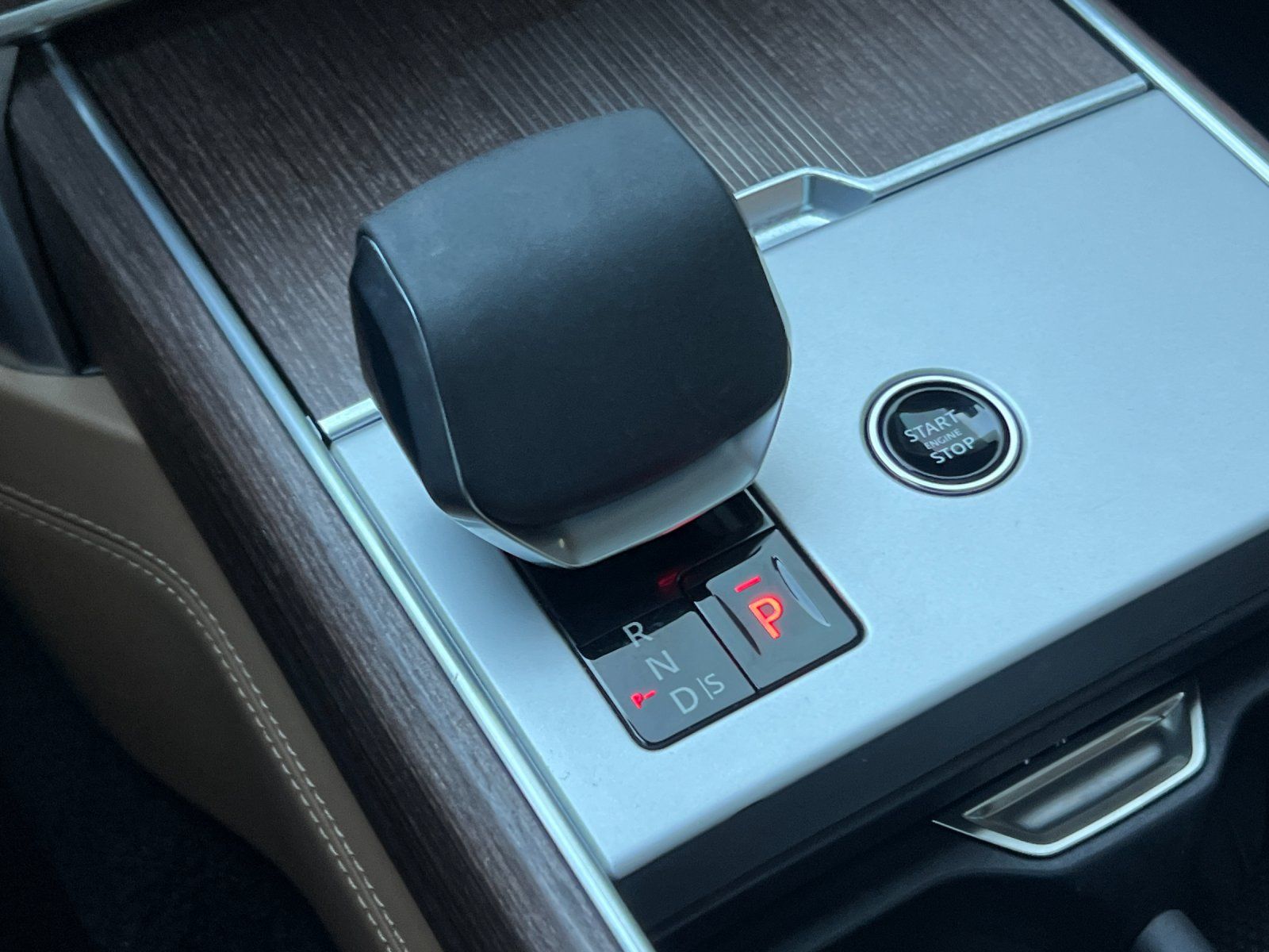 2025 Land Rover Range Rover Autobiography — foto completa 20 de 28