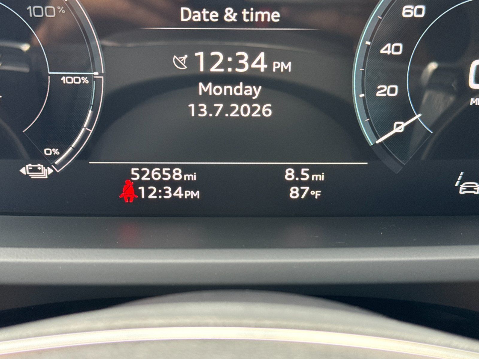 2023 Audi e-tron GT Premium Plus — full photo 26 of 27