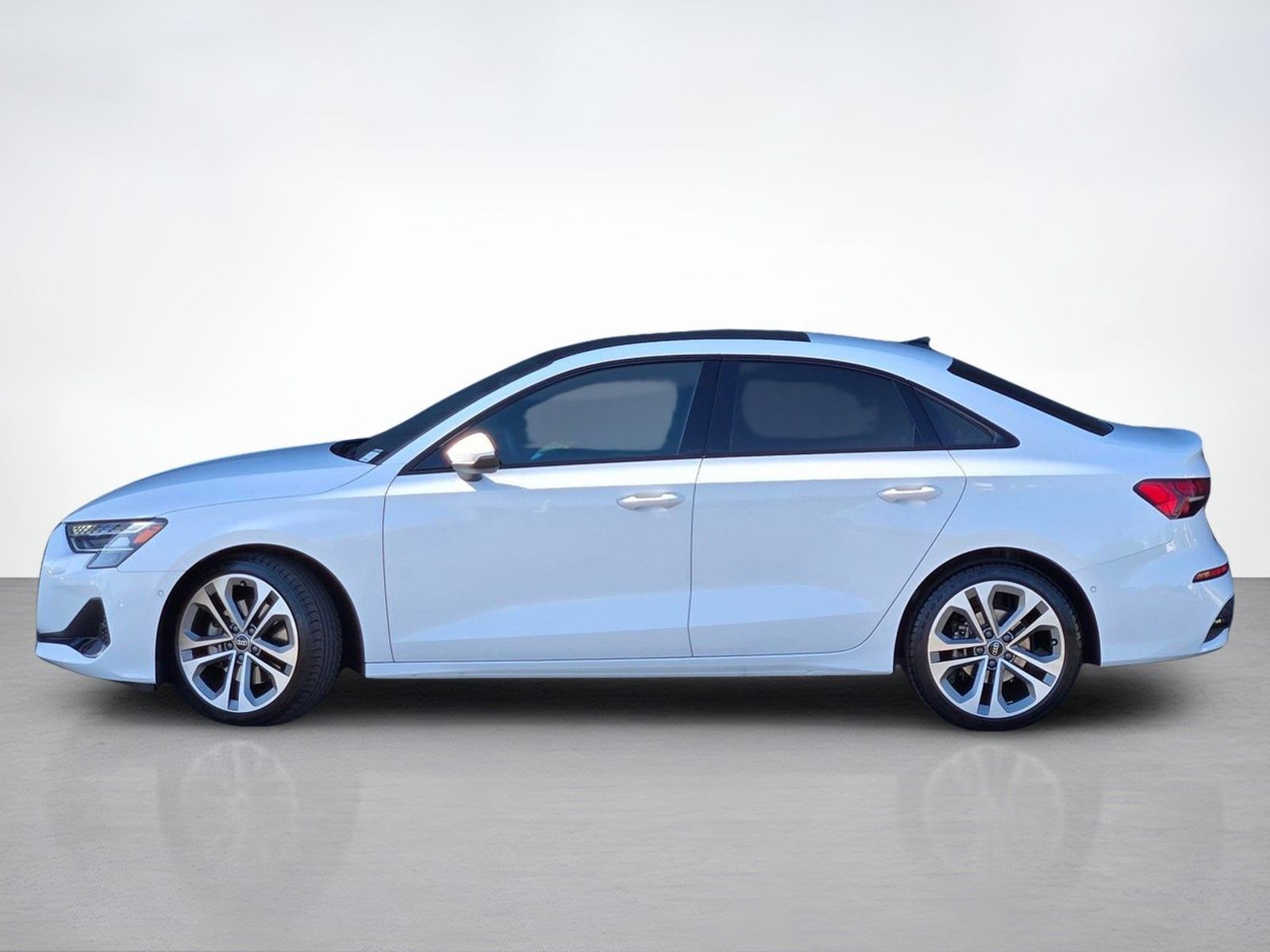 2026 Audi A3 40 Premium — foto completa 3 de 45