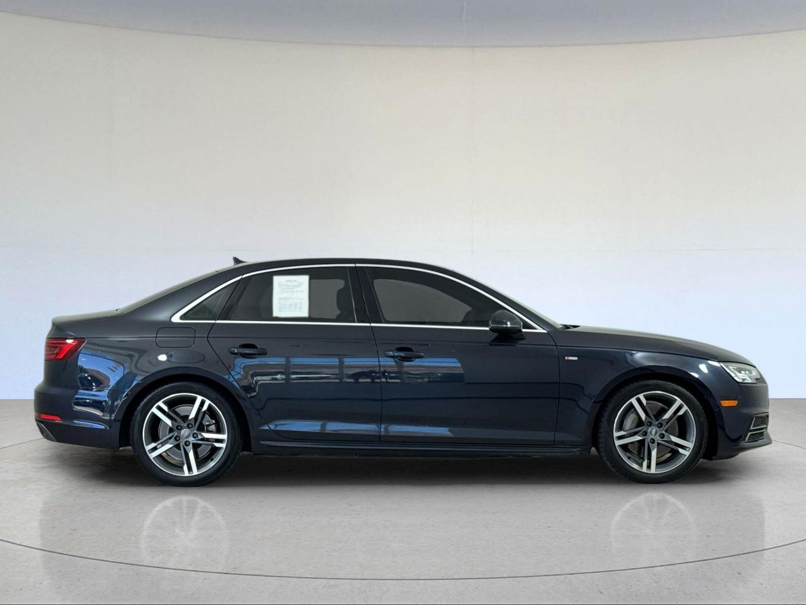 2018 Audi A4 2.0T Premium Plus — full photo 9 of 28