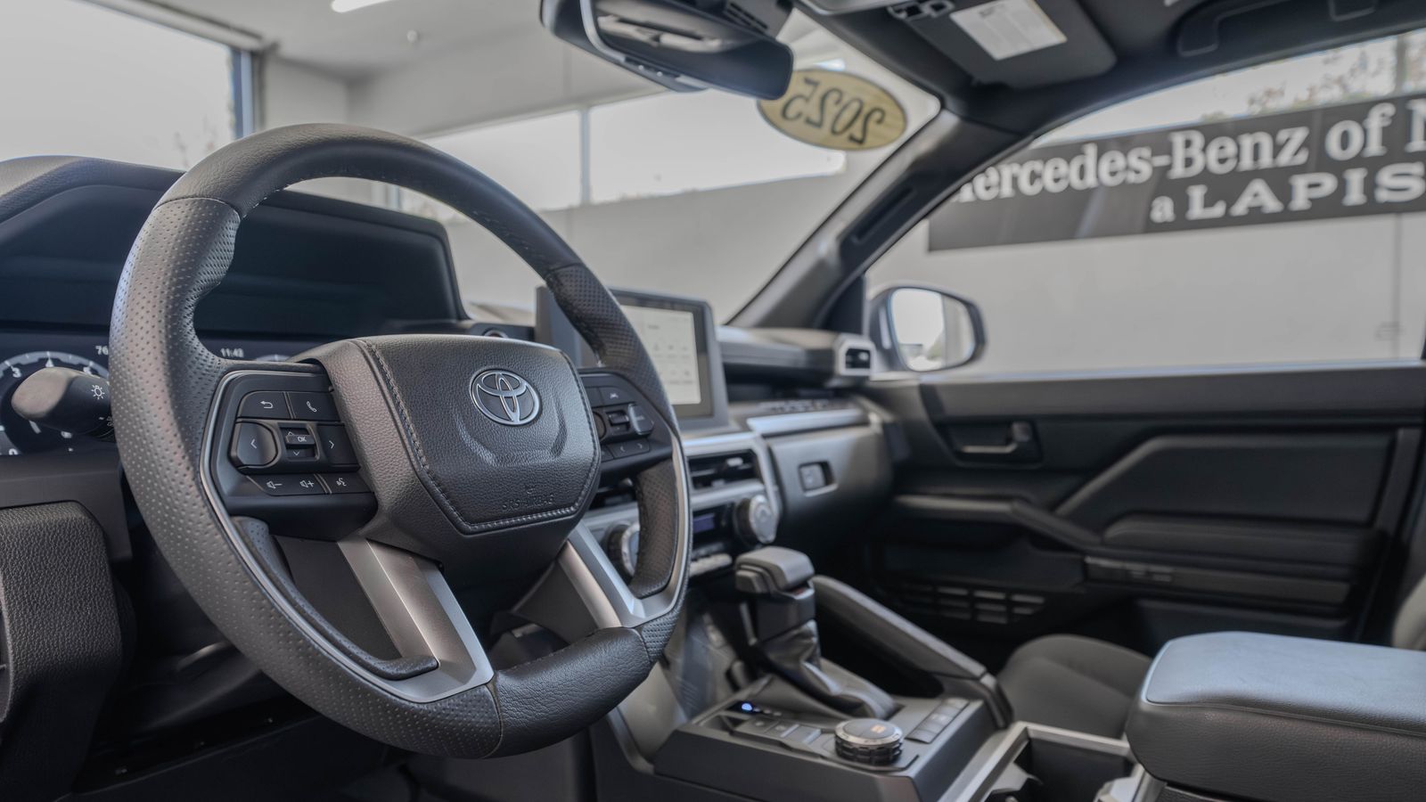 2025 Toyota Tacoma PreRunner — full photo 7 of 29