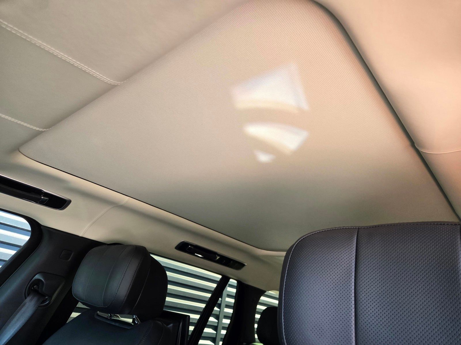 2024 Land Rover Range Rover Autobiography — foto completa 21 de 45