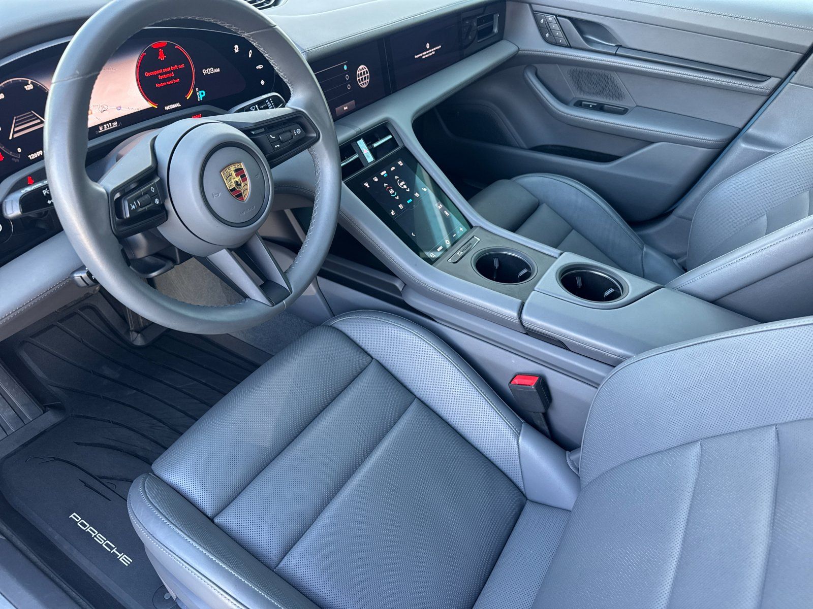 2024 Porsche Taycan 4S — full photo 4 of 29
