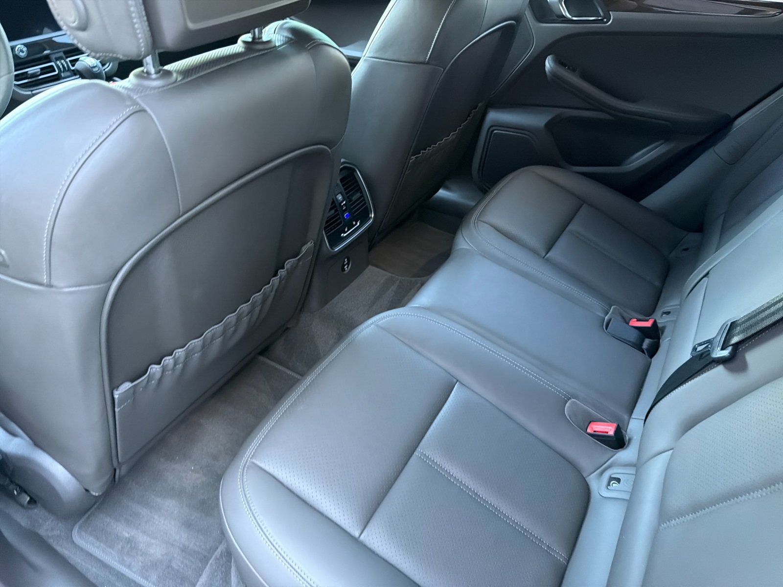 2023 Porsche Macan S — foto completa 14 de 29