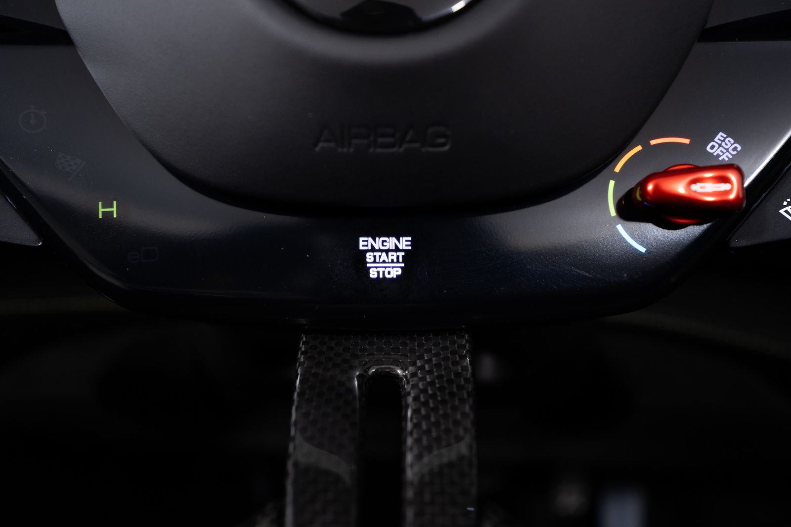 2023 Ferrari SF90 Spider — full photo 39 of 52