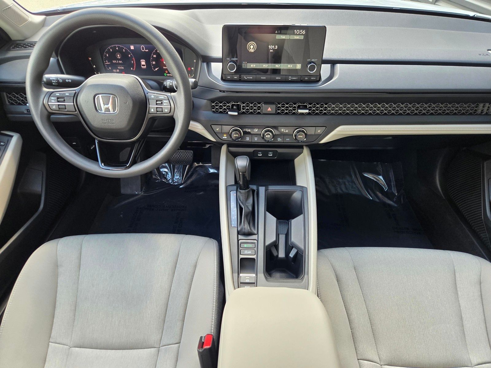 2025 Honda Accord SE — full photo 13 of 28