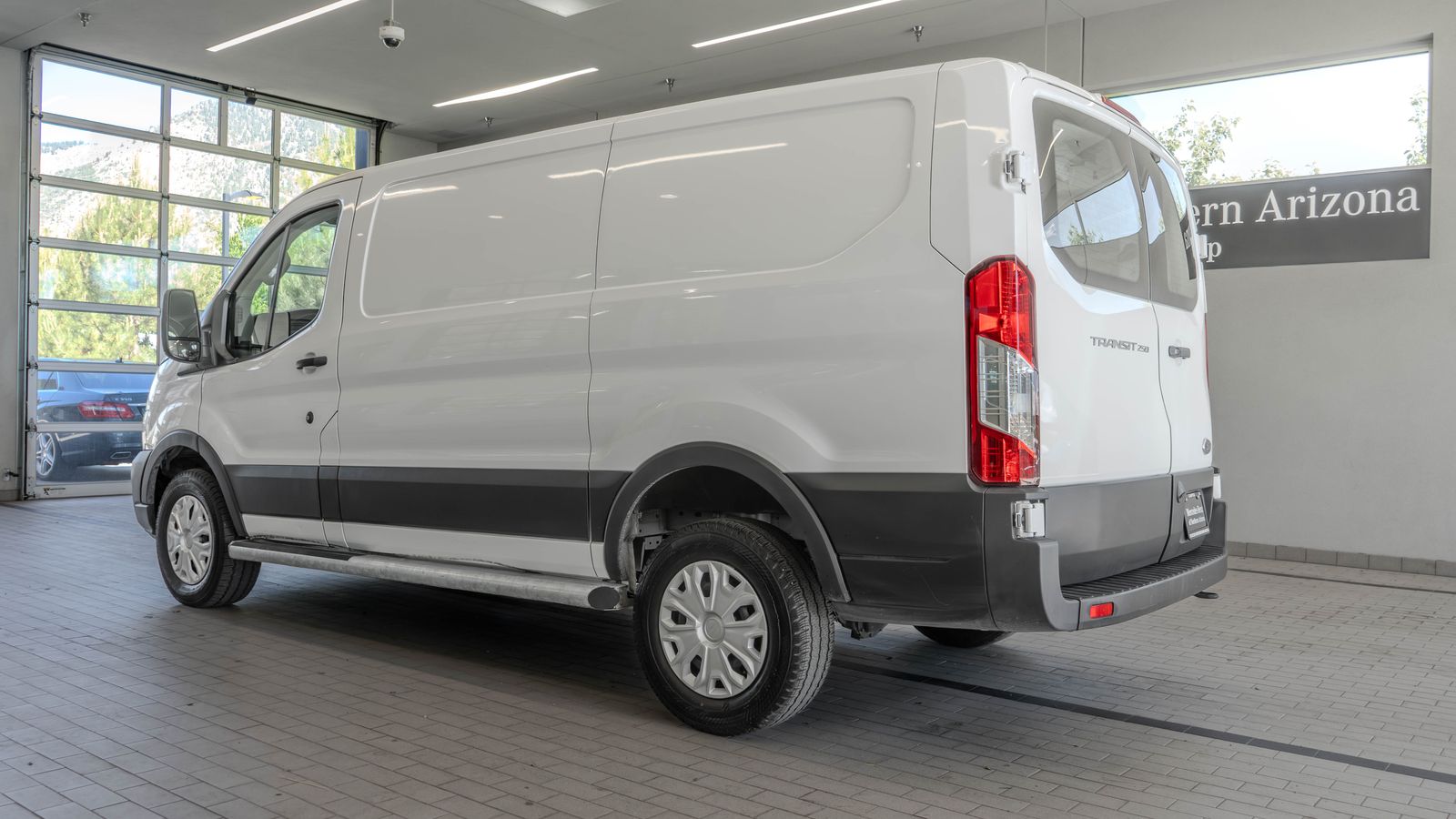 2025 Ford Transit-250 Base — full photo 12 of 31