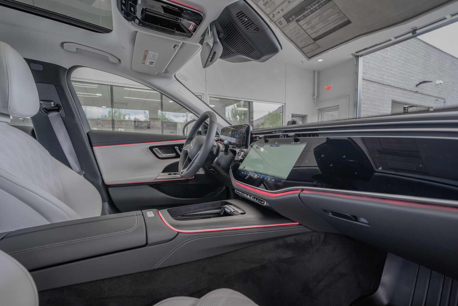 2026 Mercedes-Benz E-Class E 350 — full photo 17 of 36