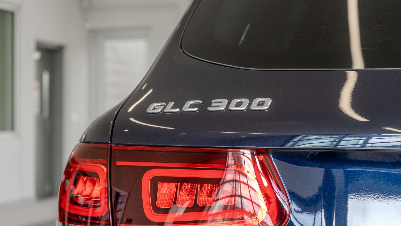 2022 Mercedes-Benz GLC GLC 300 — foto completa 22 de 35