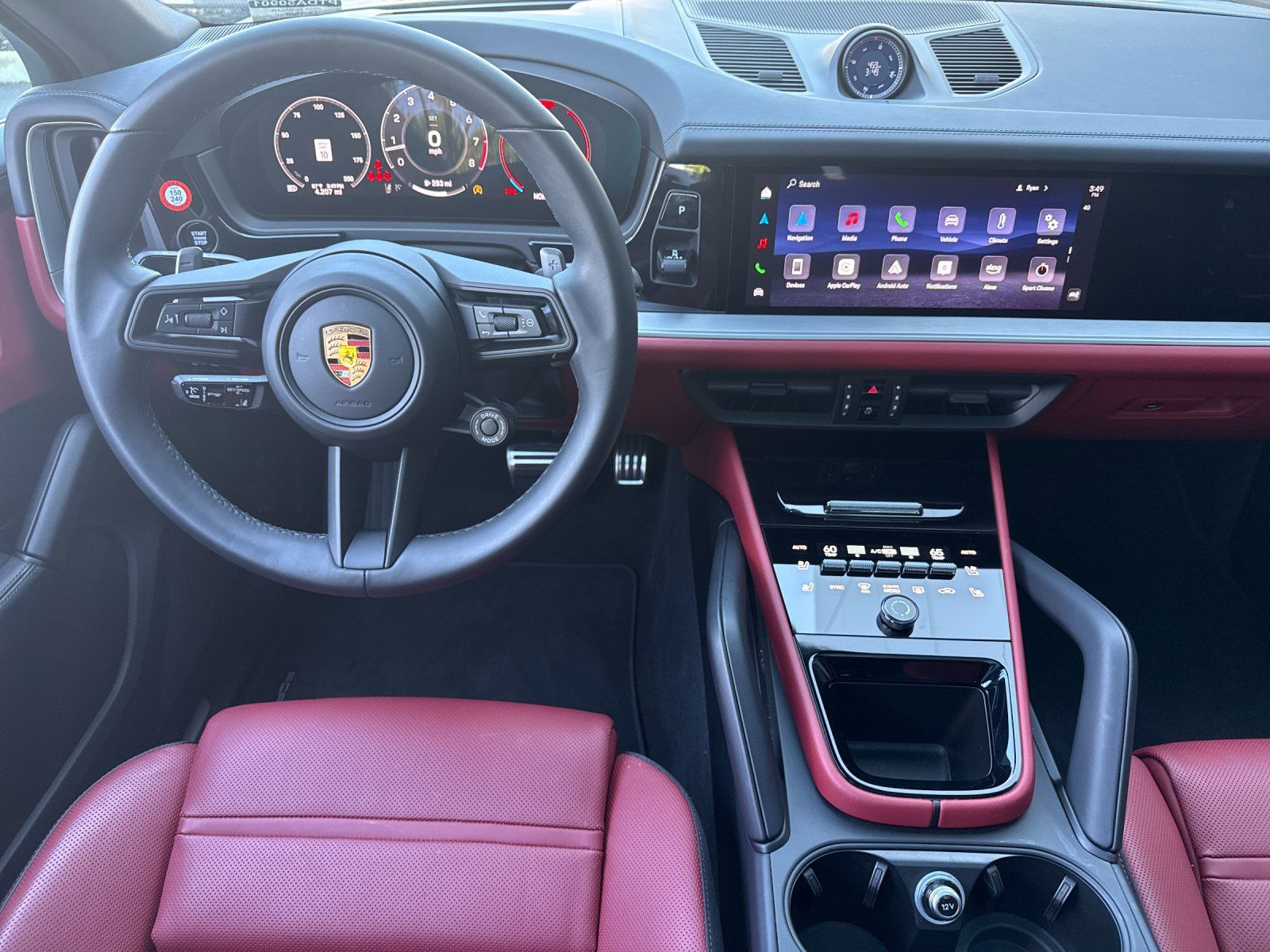 2026 Porsche Cayenne Coupe S — foto completa 14 de 28