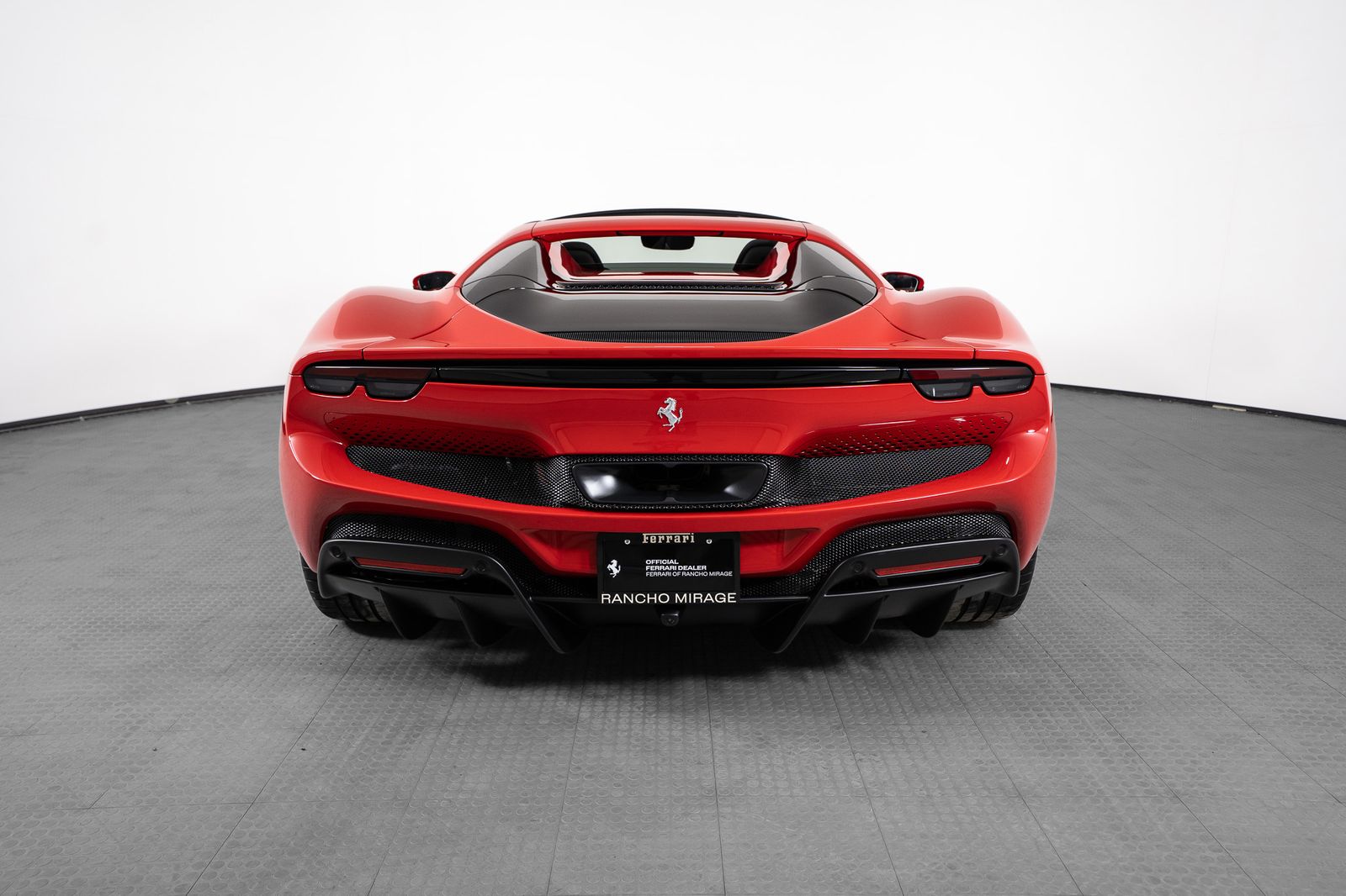 2025 Ferrari 296 GTS — full photo 5 of 43