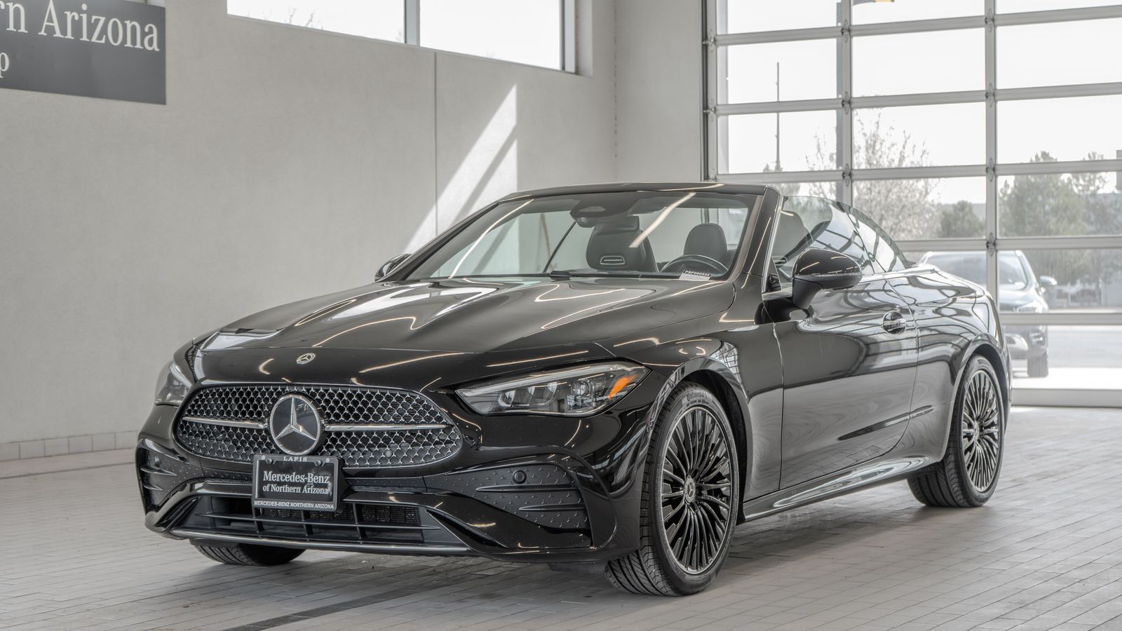 2025 Mercedes-Benz CLE CLE 300 — foto completa 24 de 37