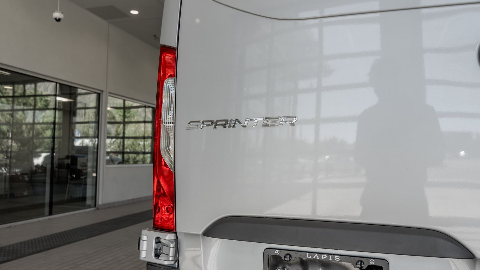 2025 Mercedes-Benz Sprinter 2500 Cargo 170 WB — full photo 22 of 36