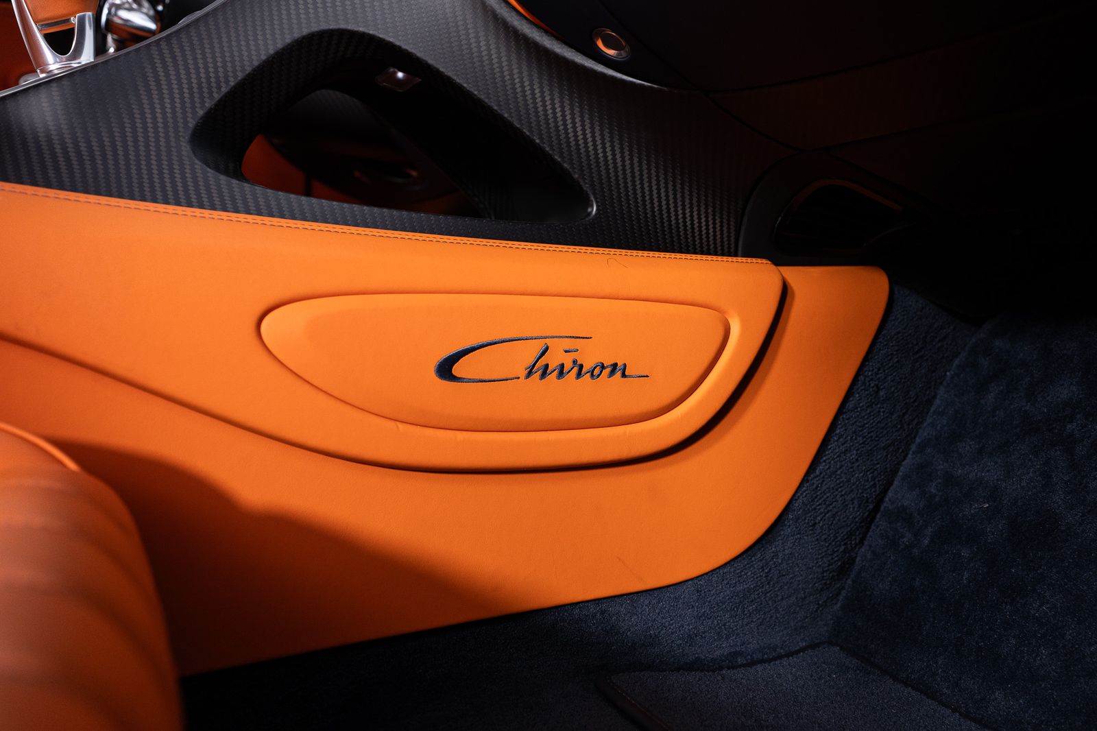 2018 Bugatti Chiron — foto completa 67 de 85
