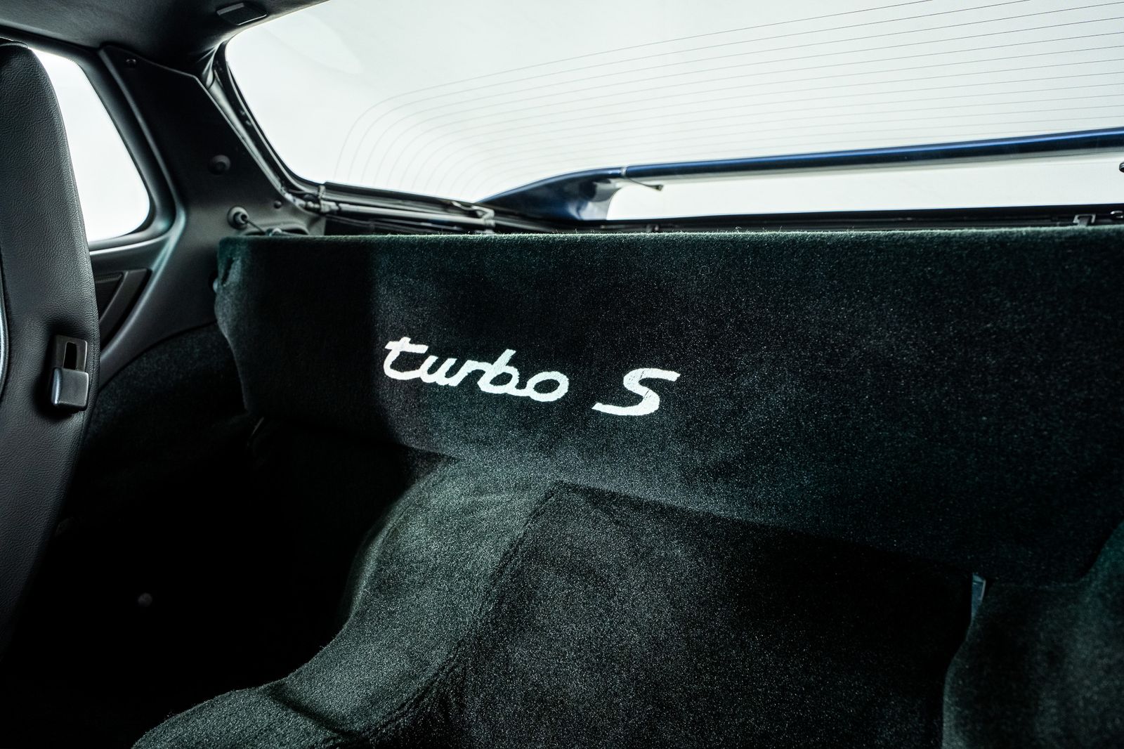 1994 Porsche 968 Turbo S — foto completa 36 de 48