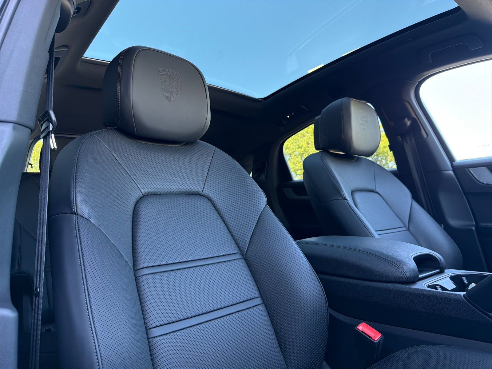 2026 Porsche Cayenne Coupe Base — foto completa 18 de 29