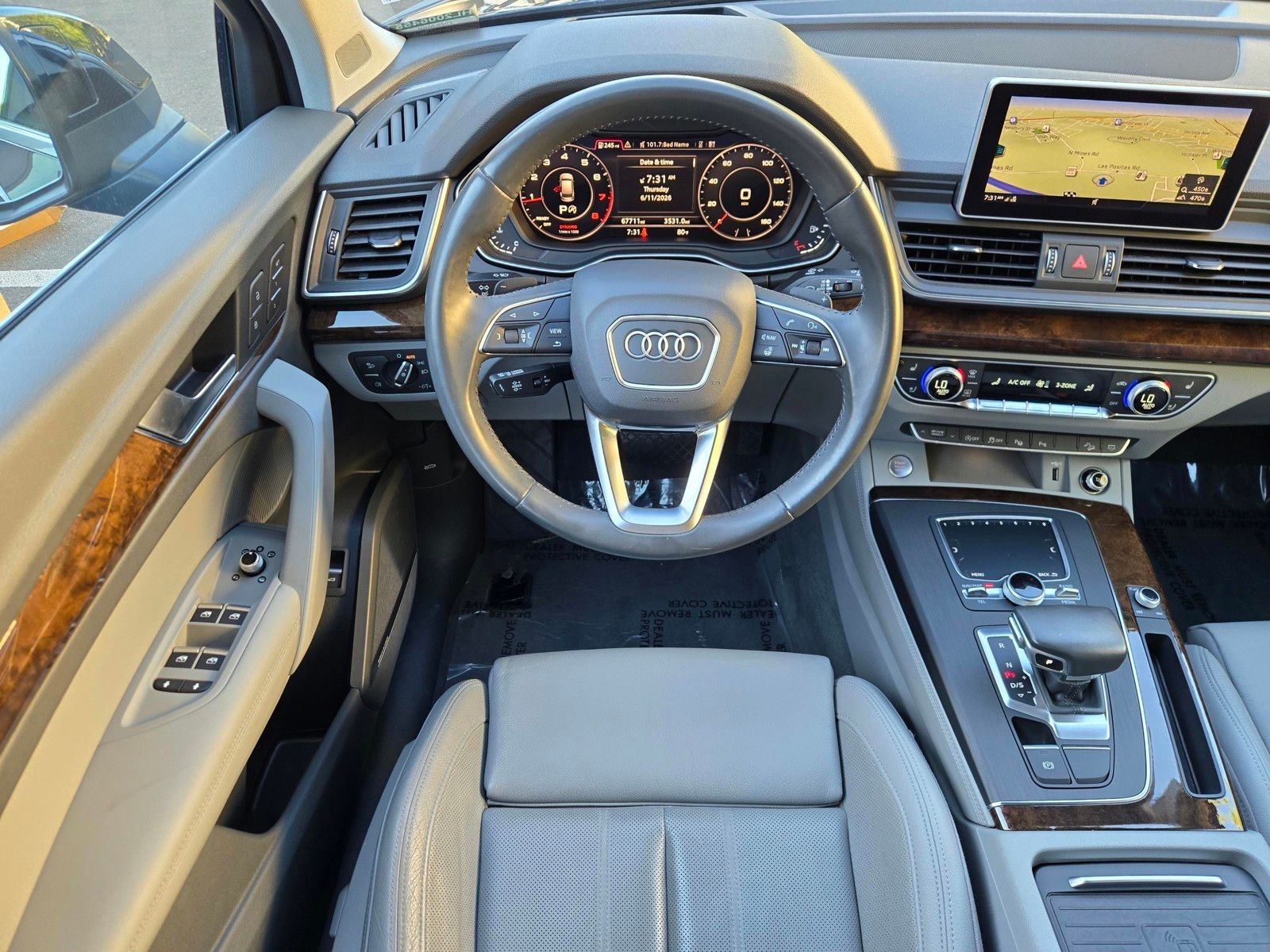 2020 Audi Q5 45 Prestige — foto completa 14 de 28