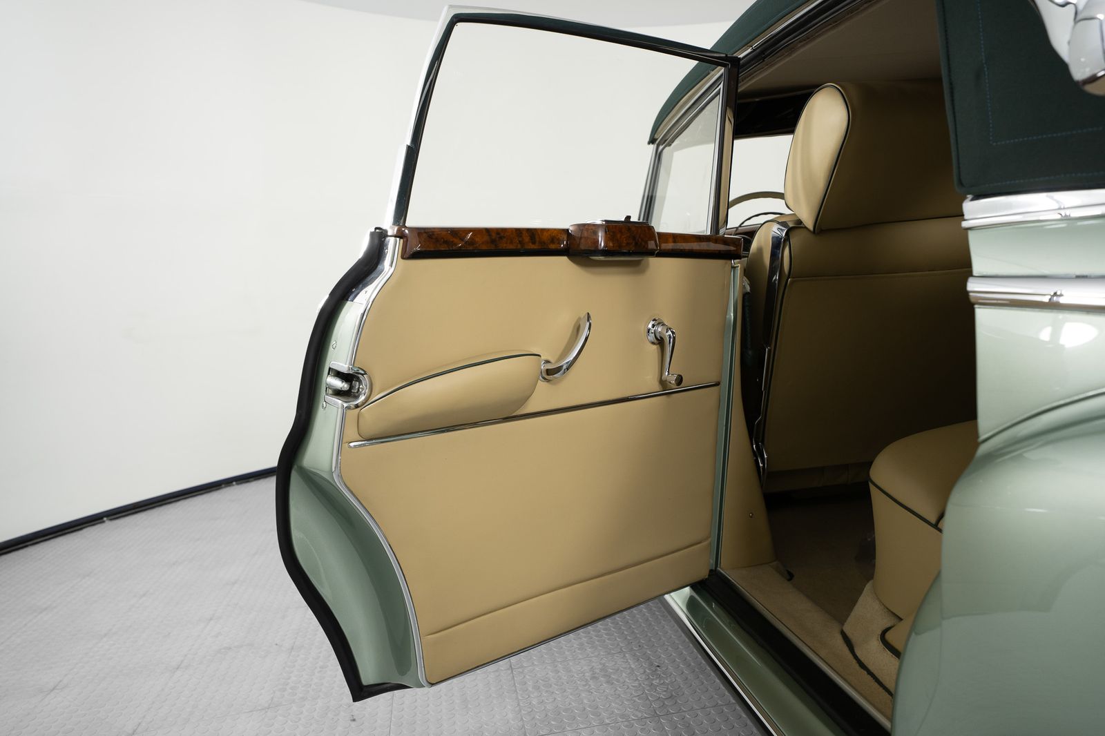 1953 Mercedes-Benz 300-Class — full photo 34 of 100