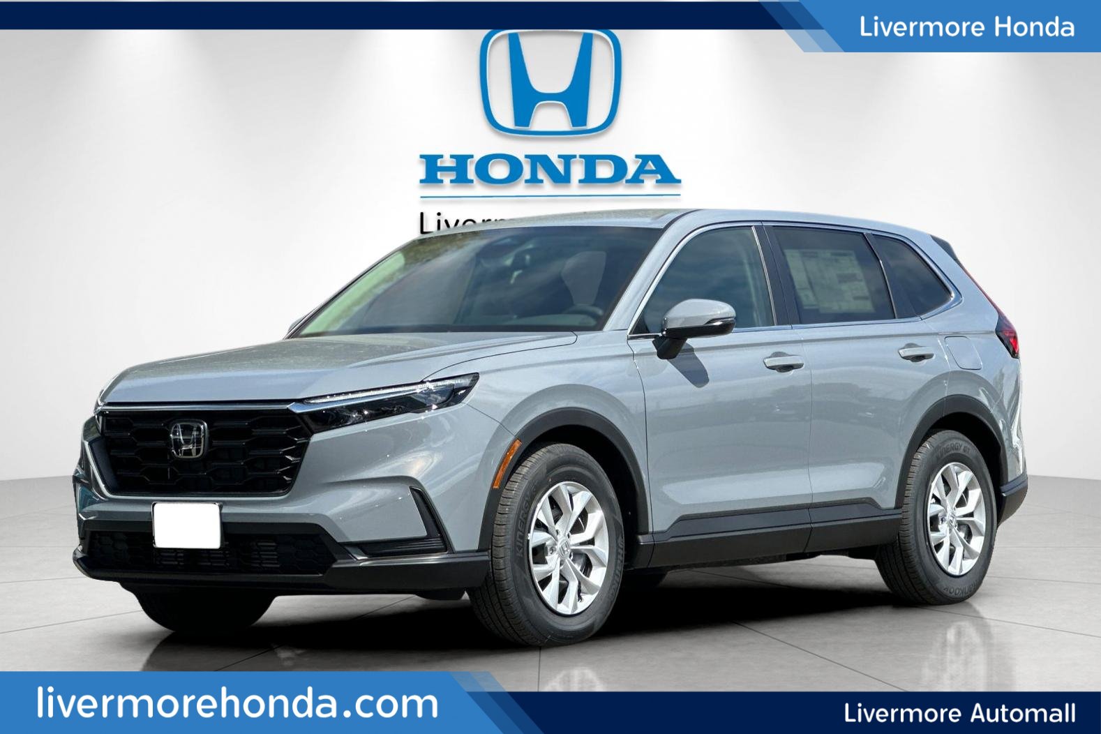 2026 Honda CR-V LX — photo 1 of 32