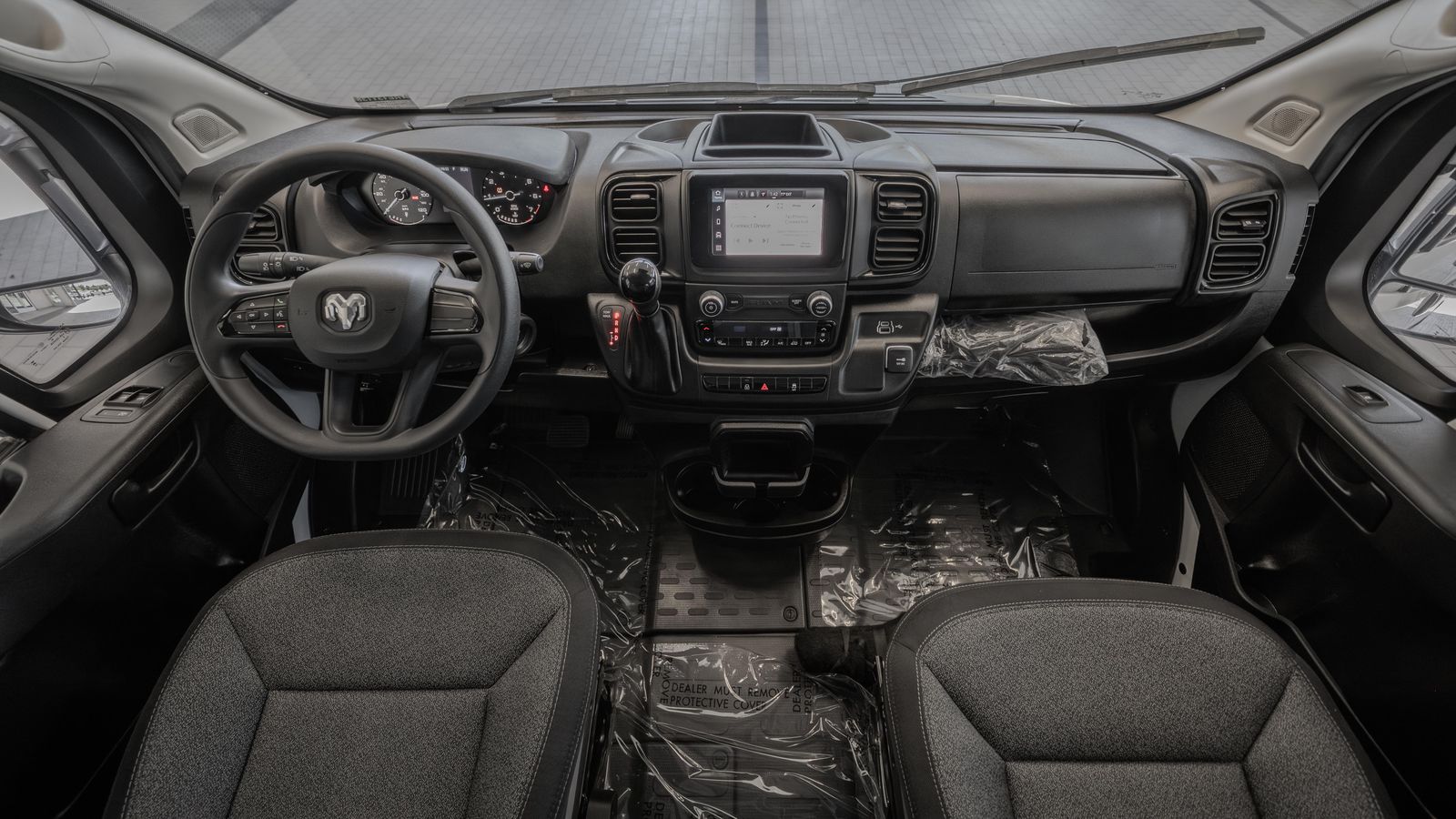 2024 Ram ProMaster 3500 High Roof — full photo 8 of 36