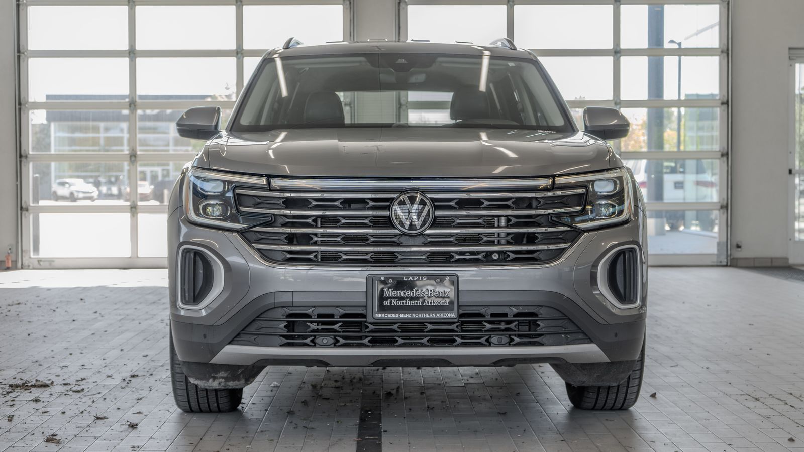 2024 Volkswagen Atlas 2.0T SE w/Technology — foto completa 11 de 35