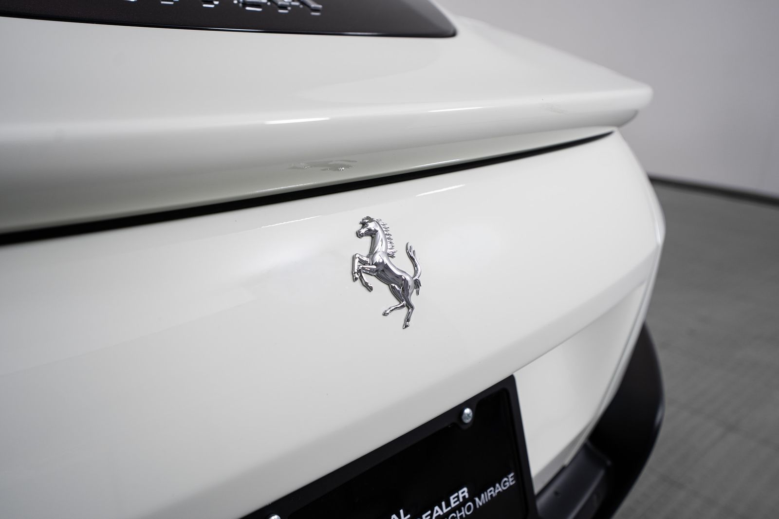 2025 Ferrari Roma Spider — foto completa 17 de 51