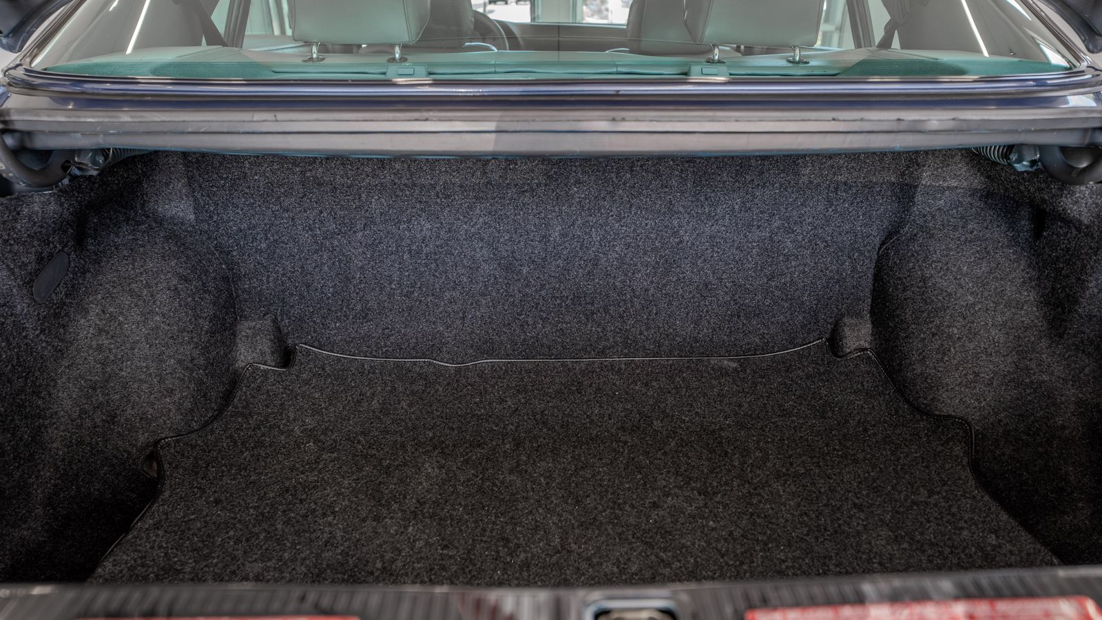 1984 Mercedes 500 SEL — full photo 35 of 46