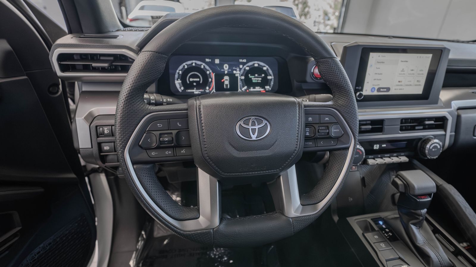 2025 Toyota Tacoma PreRunner — full photo 8 of 29
