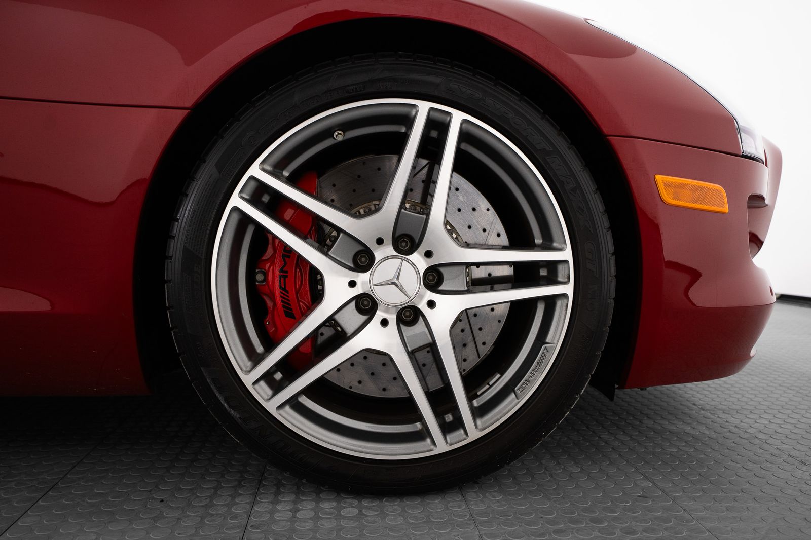 2012 Mercedes-Benz SLS AMG® — full photo 23 of 58