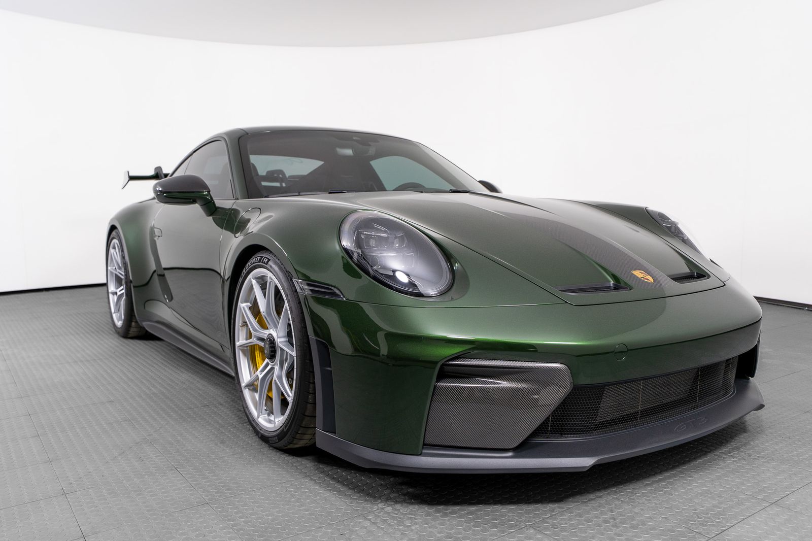 2026 Porsche 911 GT3 — full photo 6 of 42