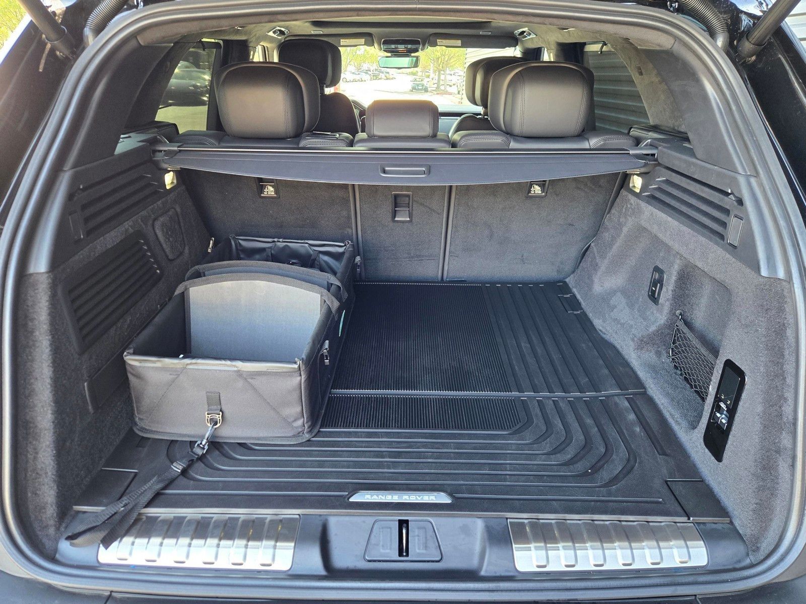 2025 Land Rover Range Rover Sport Autobiography — full photo 27 of 45