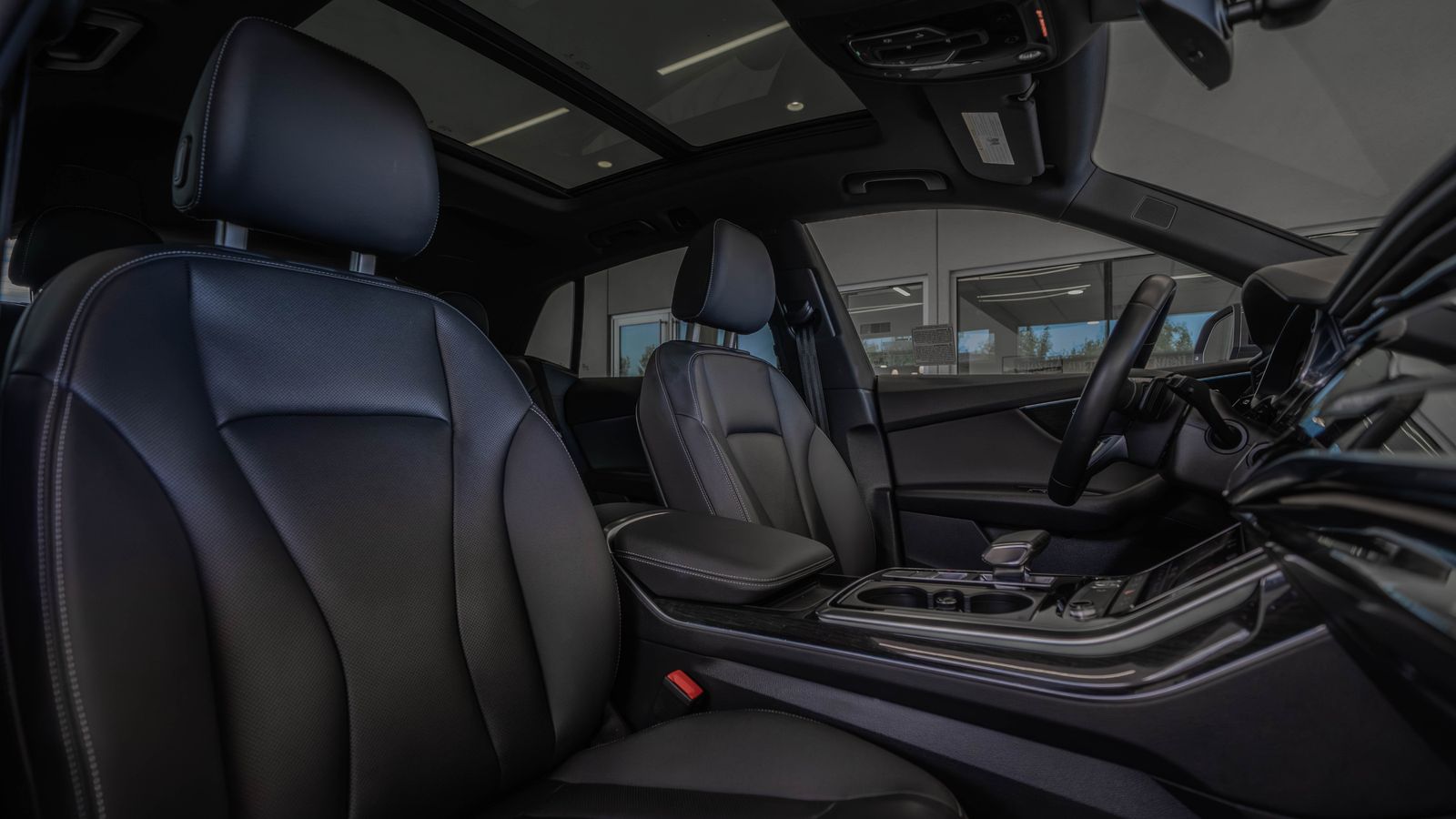 2020 Audi Q8 55 Premium Plus — full photo 31 of 34