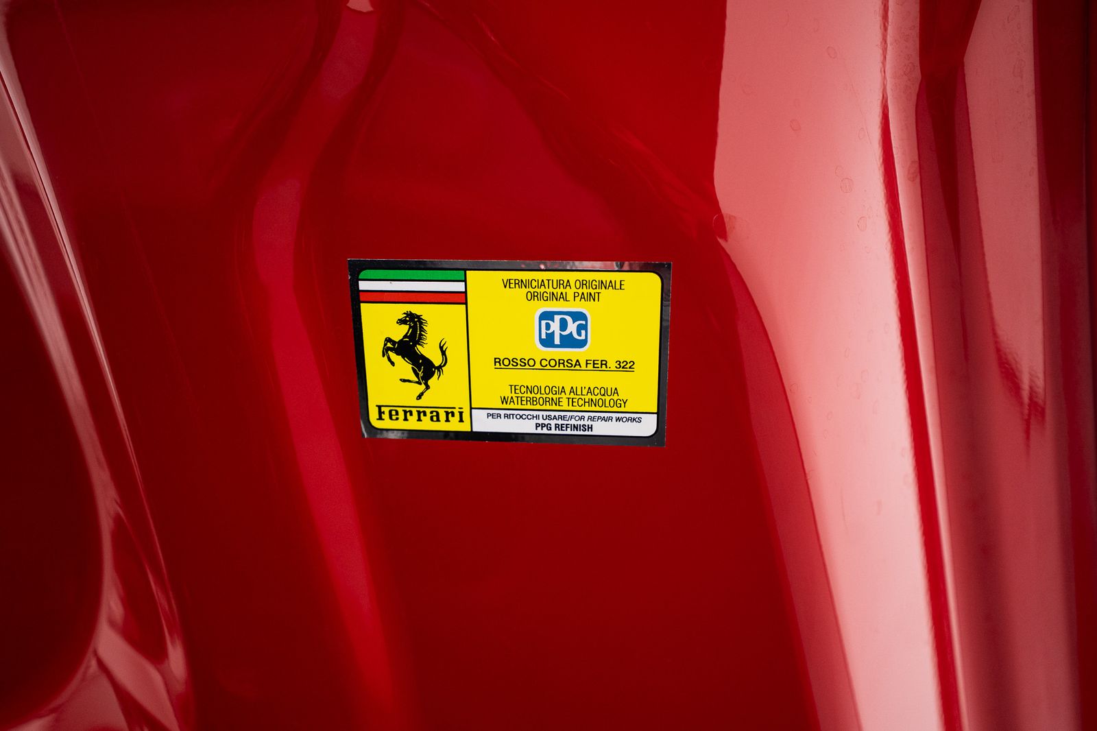 2025 Ferrari 296 GTB — foto completa 45 de 51