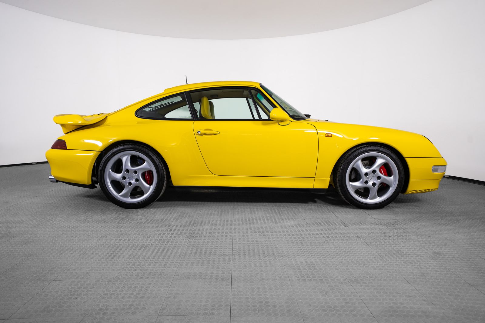 1996 Porsche 911 — full photo 6 of 45