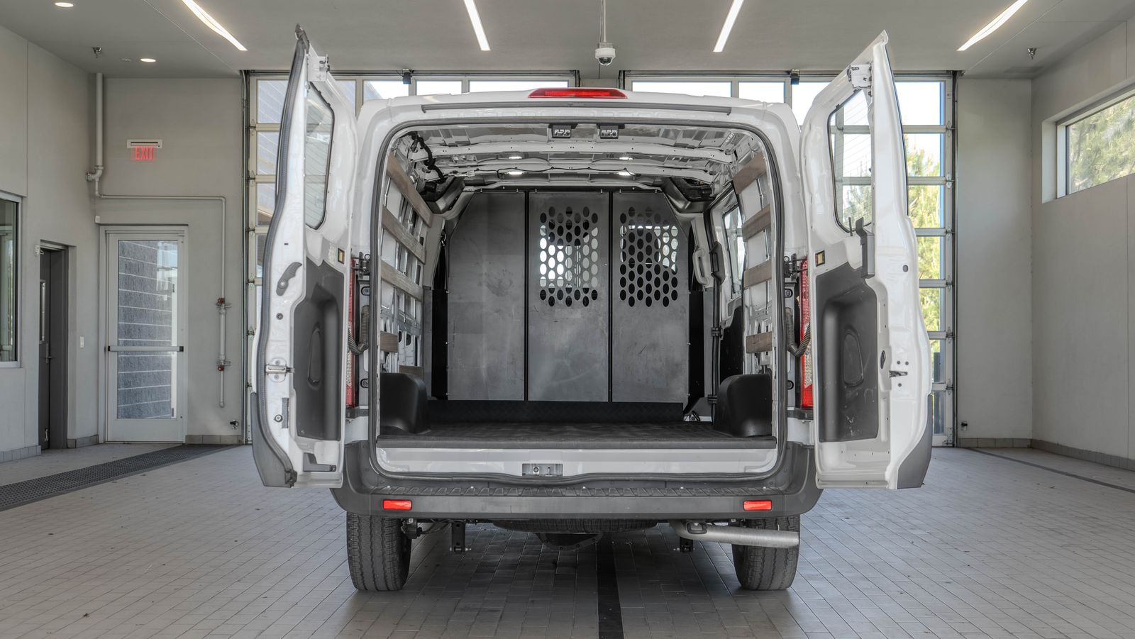 2025 Ford Transit-250 Base — full photo 15 of 31