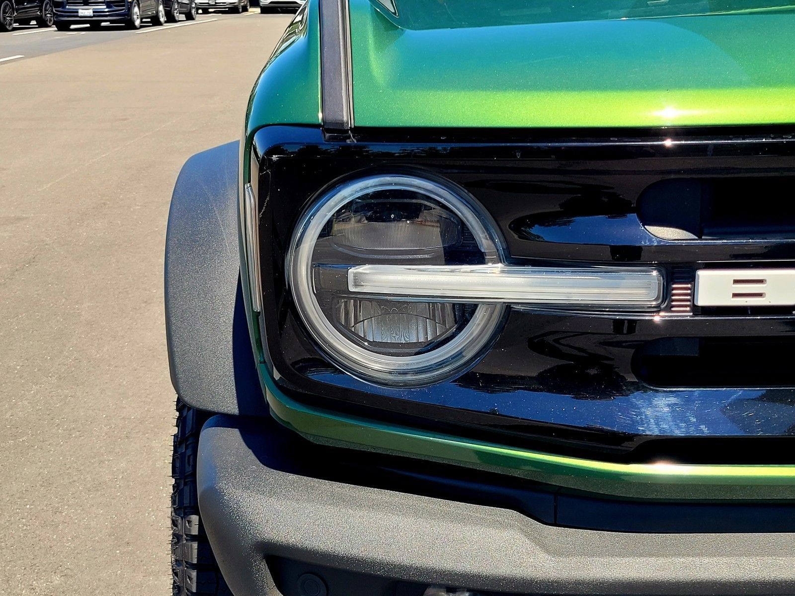 2022 Ford Bronco Outer Banks — full photo 12 of 45