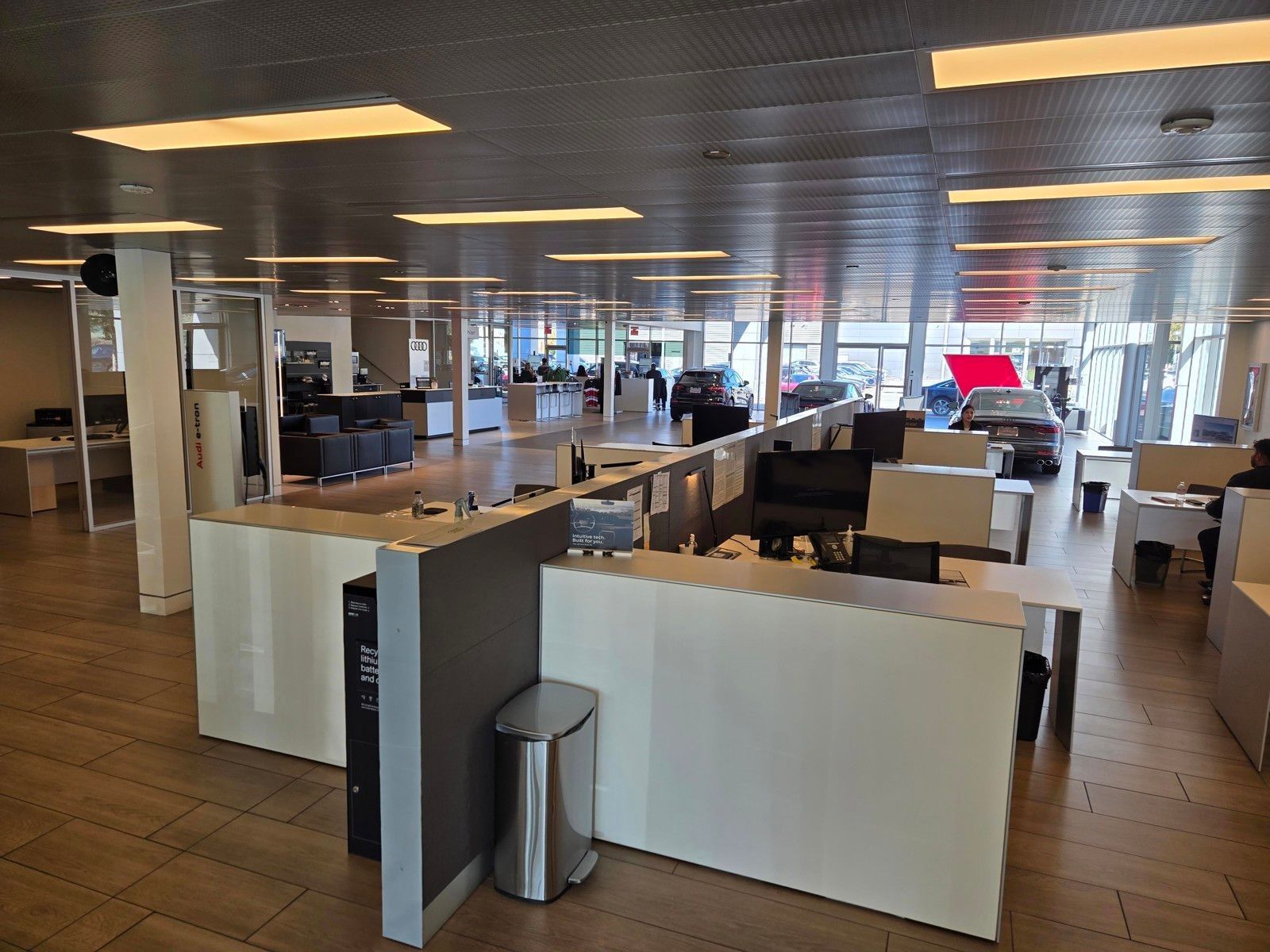 2023 Audi Q5 45 S line Premium — full photo 37 of 45