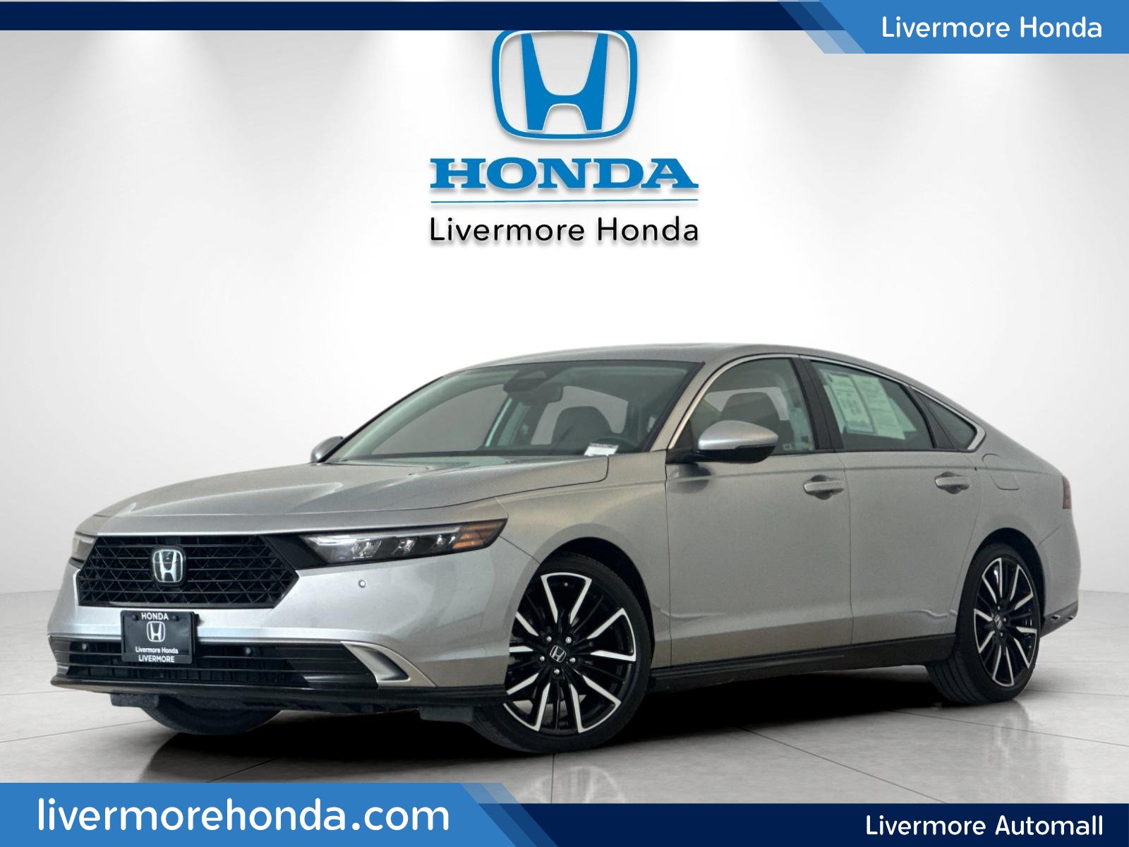 2024 Honda Accord Hybrid Touring — foto 1 de 26