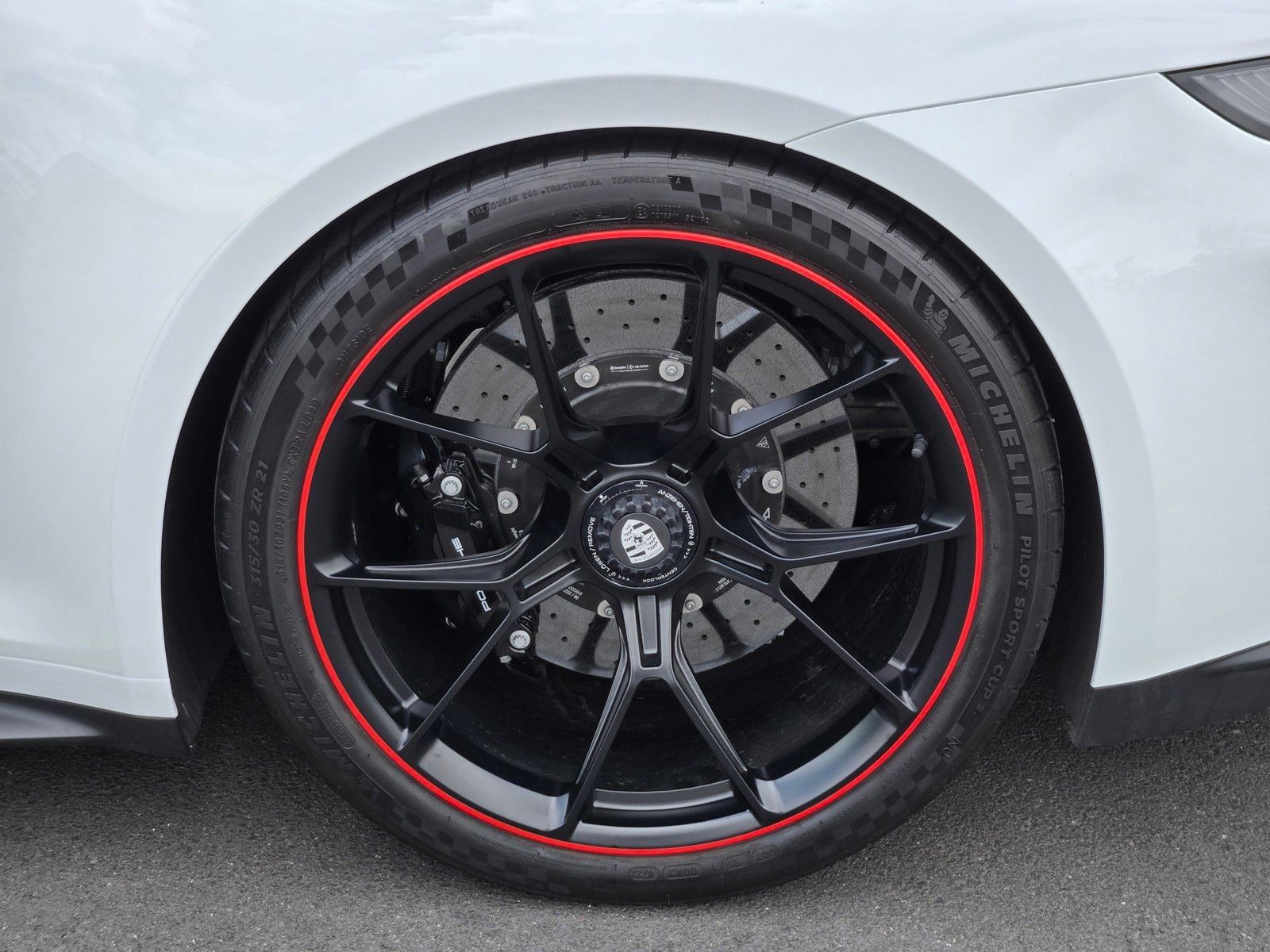 2022 Porsche 911 GT3 — foto completa 11 de 27