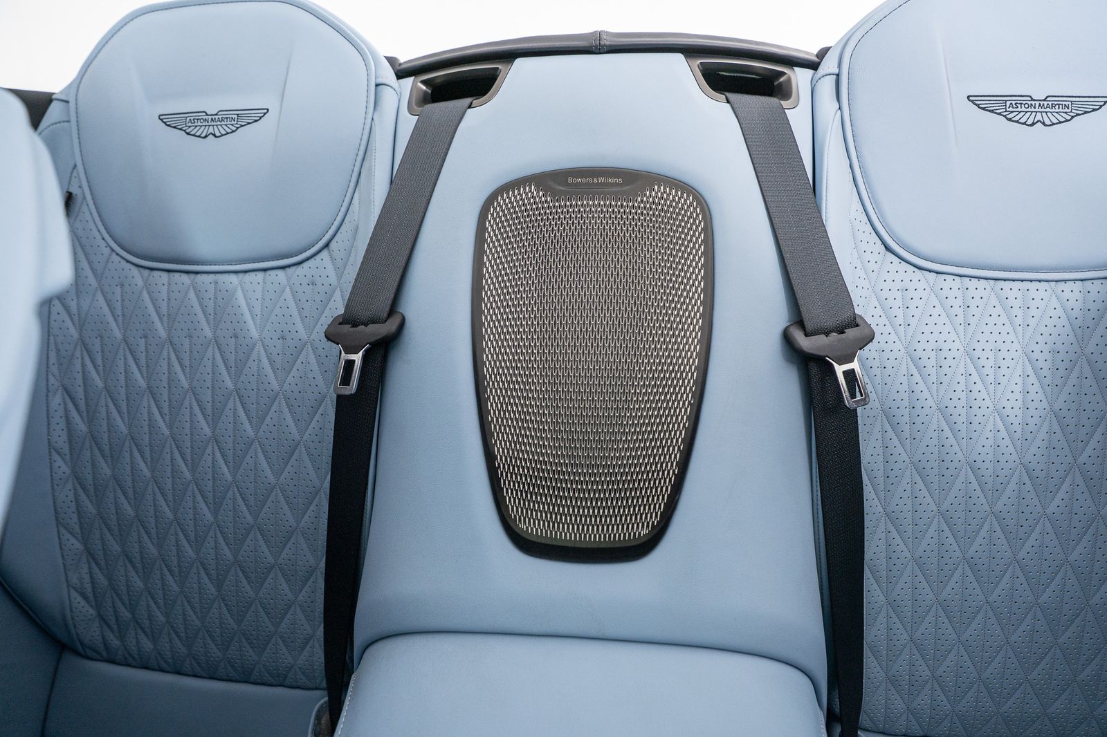2024 Aston Martin DB12 Volante — full photo 22 of 55