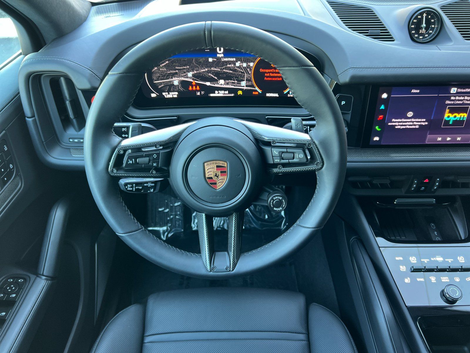 2026 Porsche Cayenne GTS — full photo 14 of 29