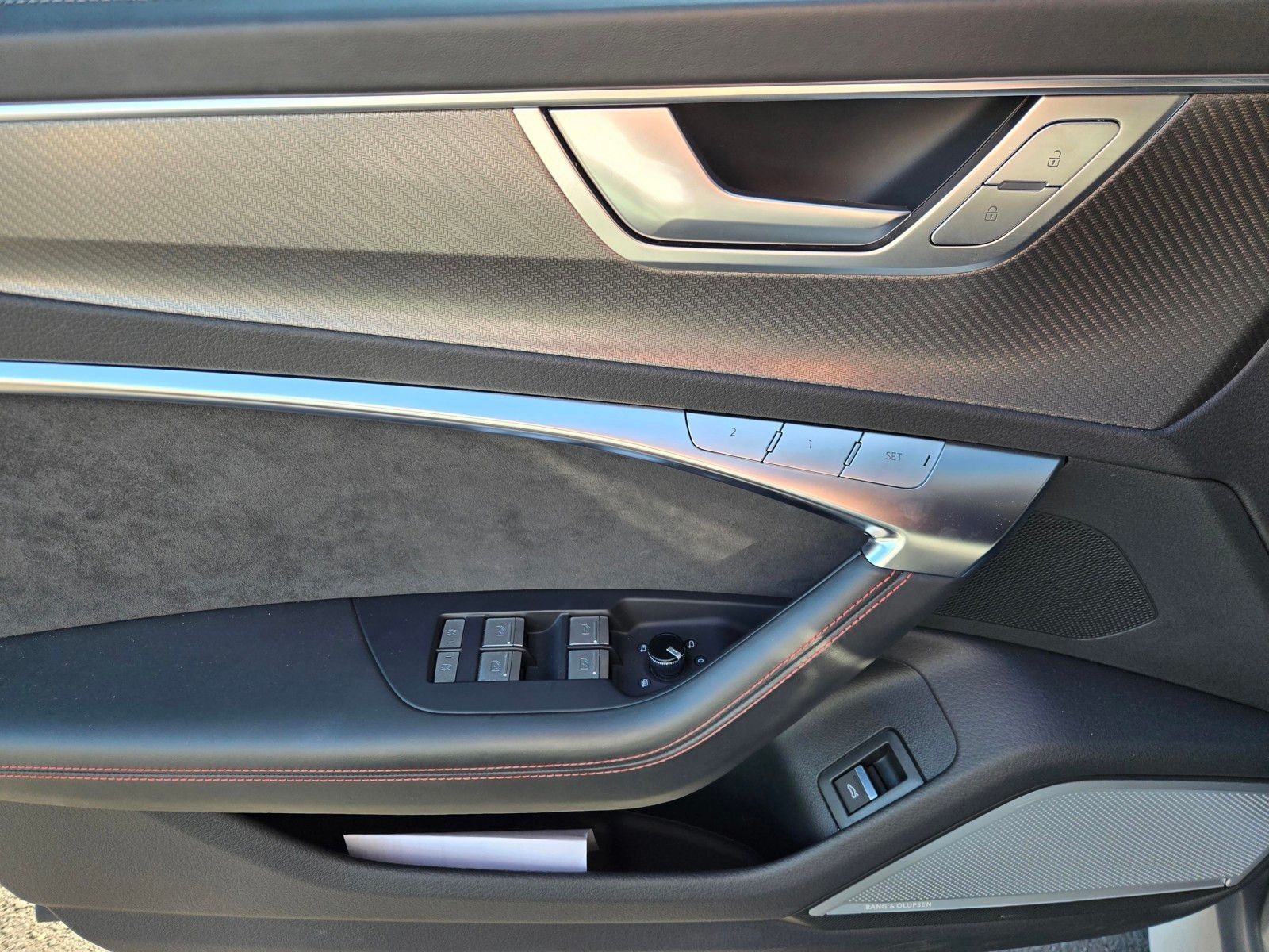 2021 Audi RS 6 4.2 — full photo 17 of 45