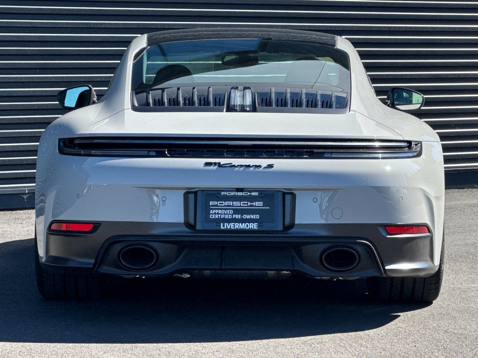 2025 Porsche 911 Carrera S — foto completa 8 de 29