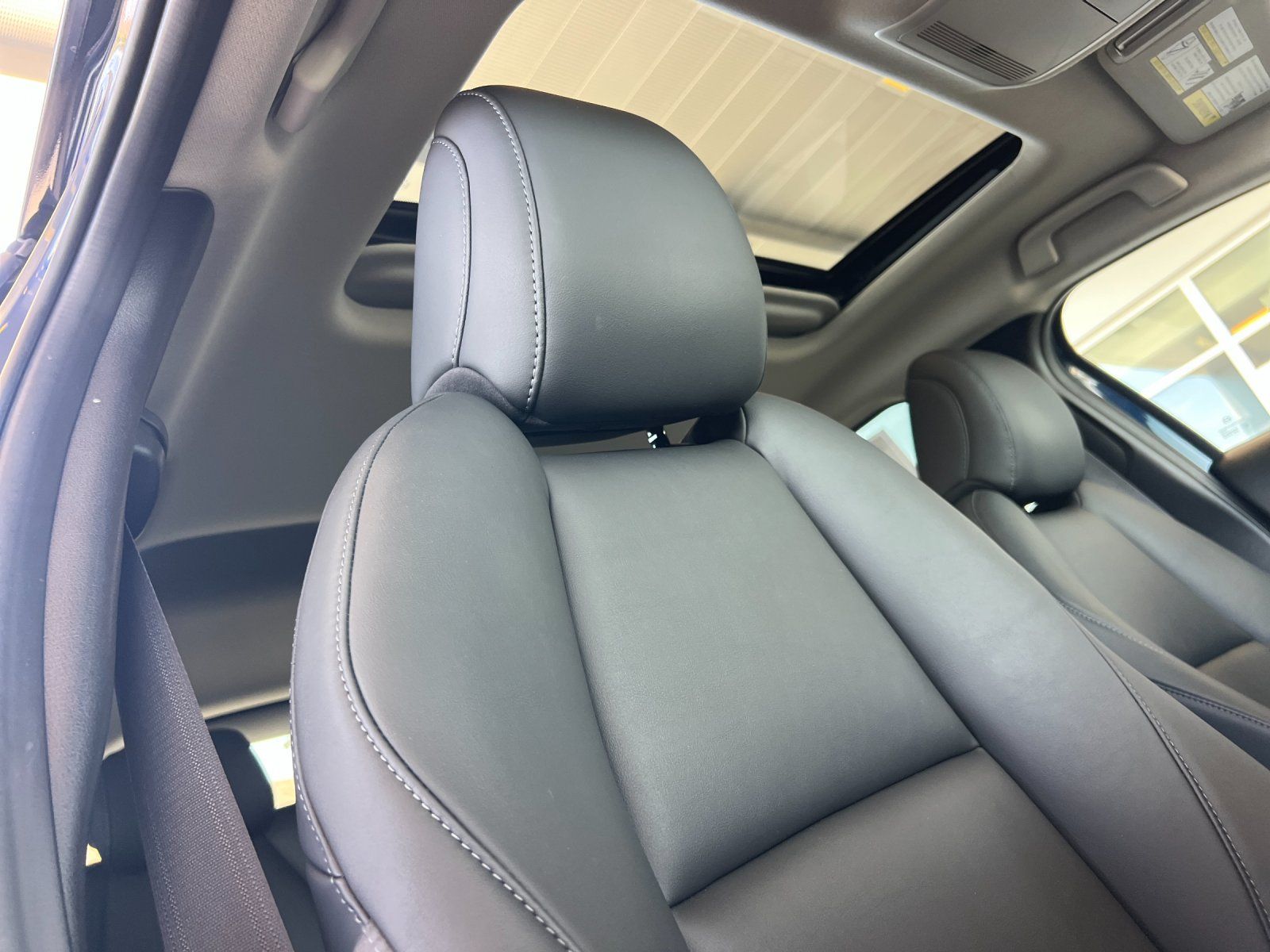 2021 Mazda CX-30 Turbo — full photo 17 of 28