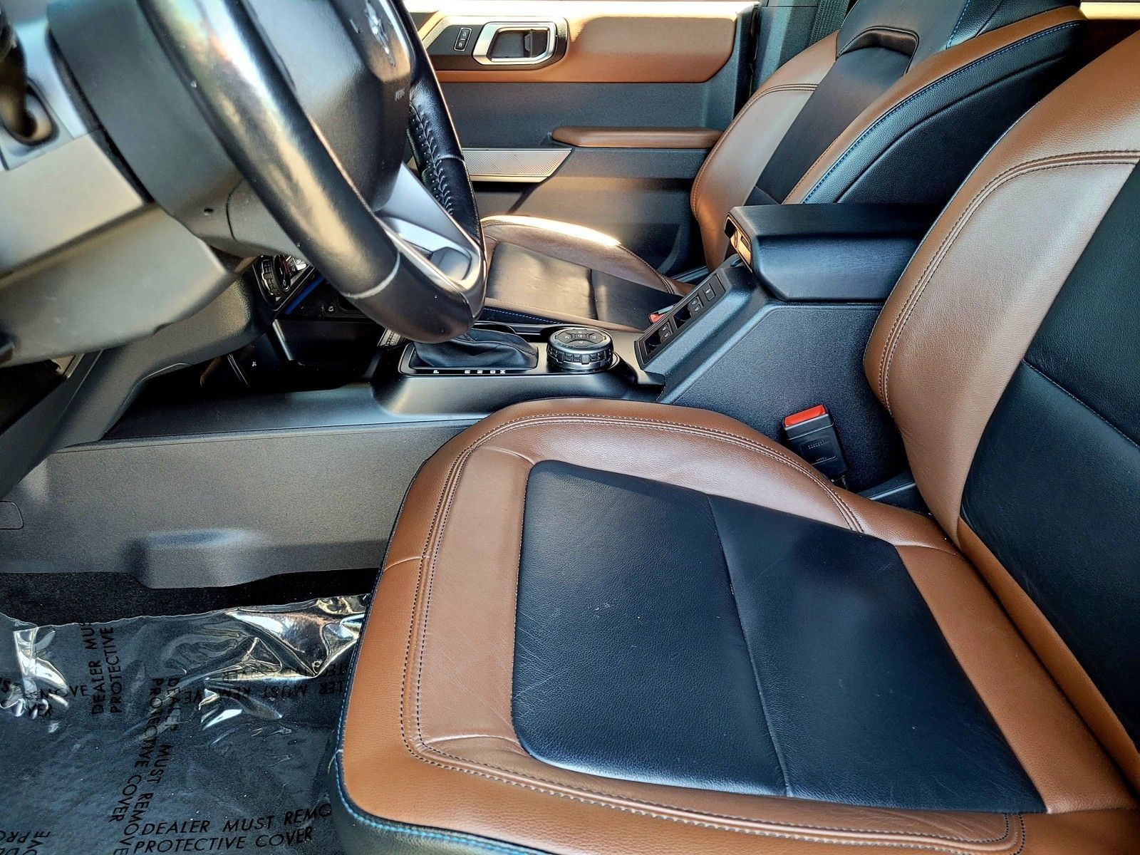 2022 Ford Bronco Outer Banks — full photo 21 of 45