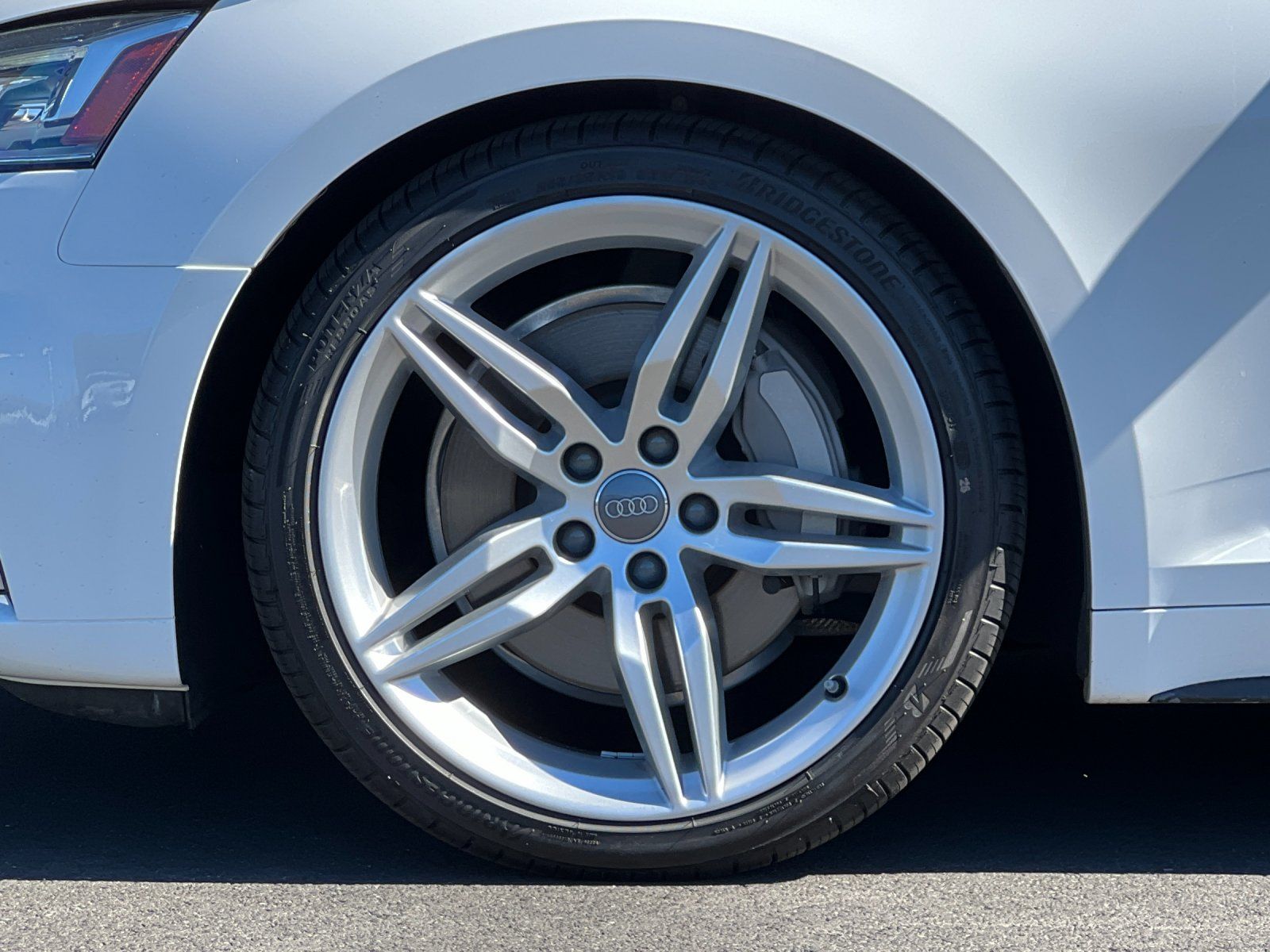 2018 Audi A5 2.0T Premium Plus — foto completa 27 de 29