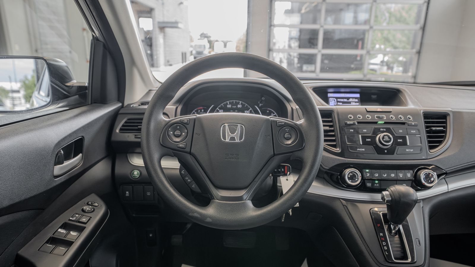2016 Honda CR-V LX — foto completa 9 de 31